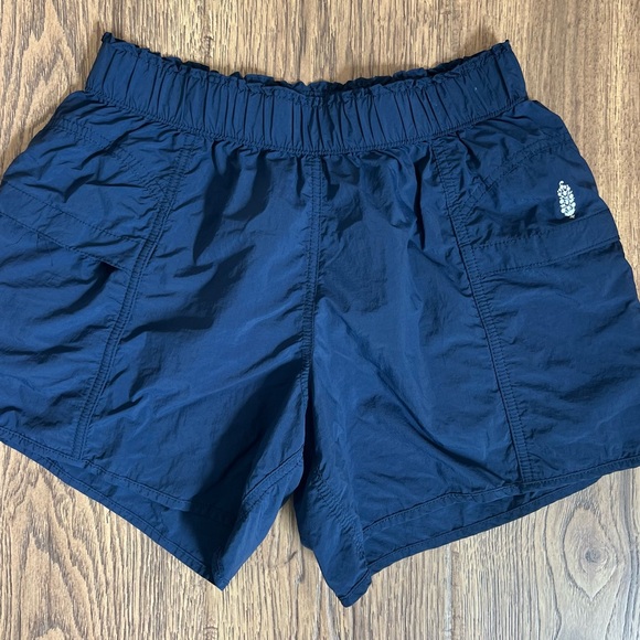 Free People Movement In The Wild Shorts Navy XS EUC - Picture 3 of 6